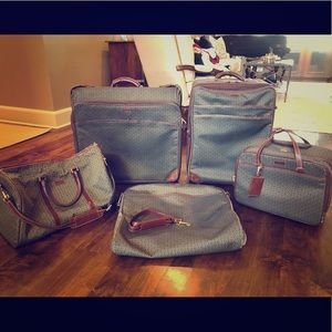 Hartmann Wings Collection Luggage